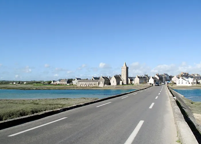 Le Hamelinet By Interhome Holiday home Surville (Manche)